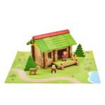 Mon premier chalet en bois Jeujura, de 60 pièces.