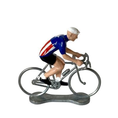 Petit cycliste Bernard-Eddy position rouleur champion des Etats-Unis de profil.